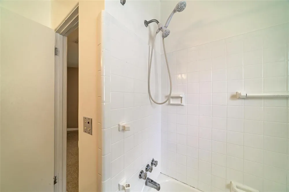 2508 14TH AVENUE W Bradenton, FL 34205