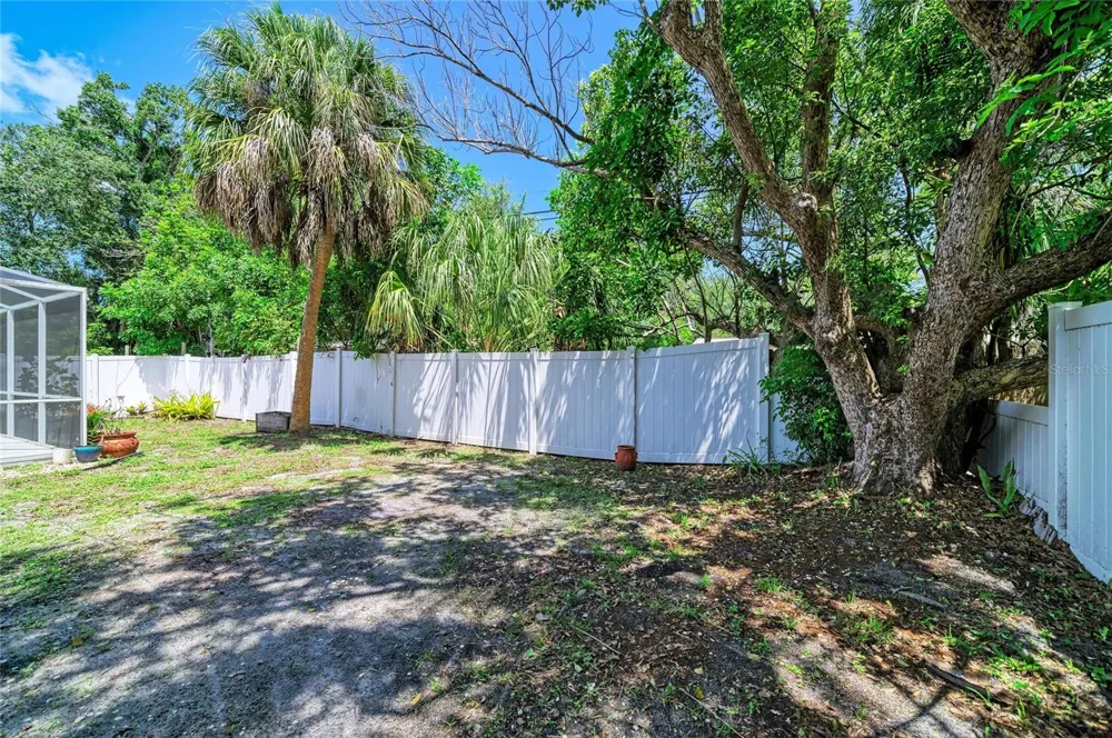 2508 14TH AVENUE W Bradenton, FL 34205