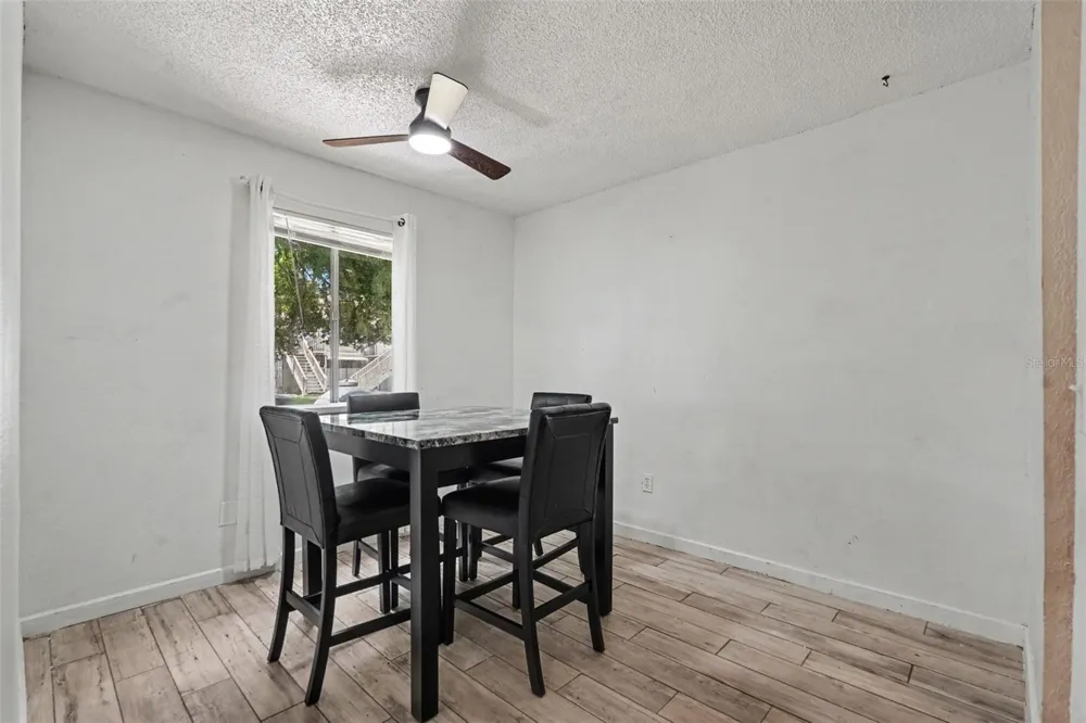4008 CORTEZ DRIVE #B Tampa, FL 33614