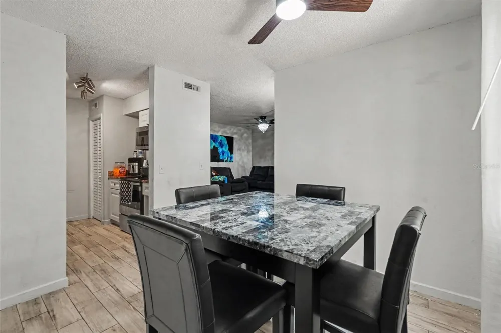 4008 CORTEZ DRIVE #B Tampa, FL 33614