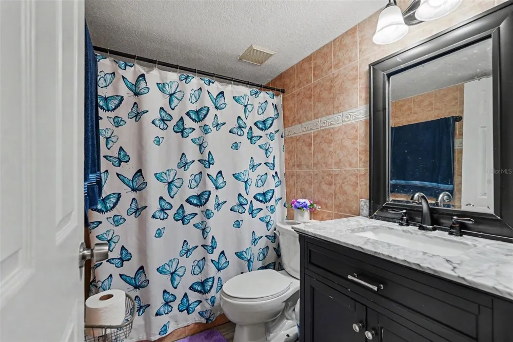 4008 CORTEZ DRIVE #B Tampa, FL 33614