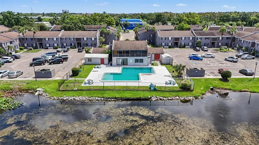 4008 CORTEZ DRIVE #B Tampa, FL 33614