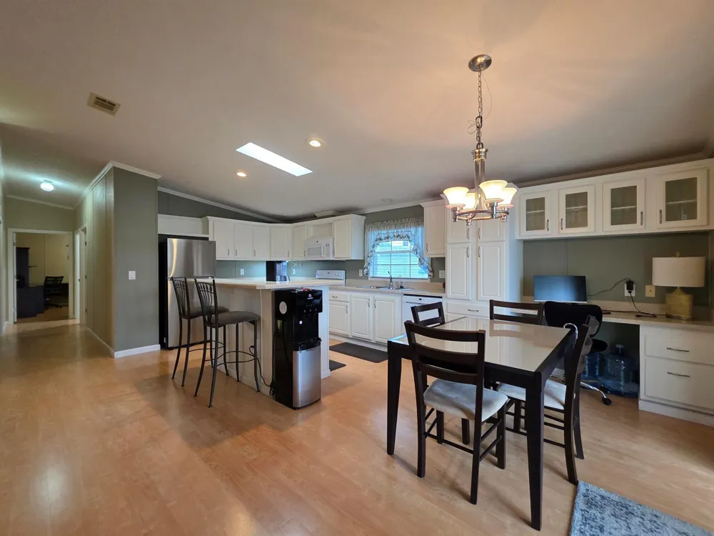 4124 8th Court Lantana, FL 33462