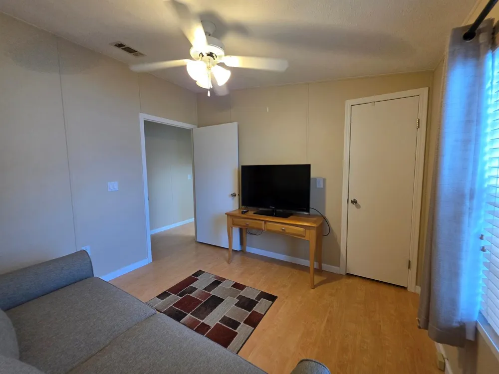 4124 8th Court Lantana, FL 33462
