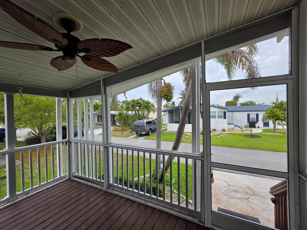 4124 8th Court Lantana, FL 33462