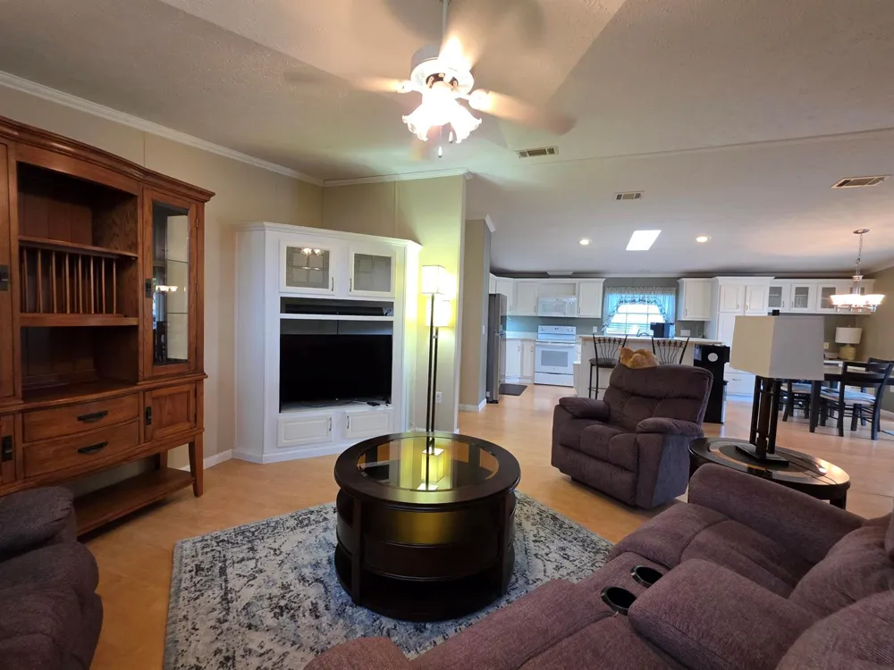 4124 8th Court Lantana, FL 33462