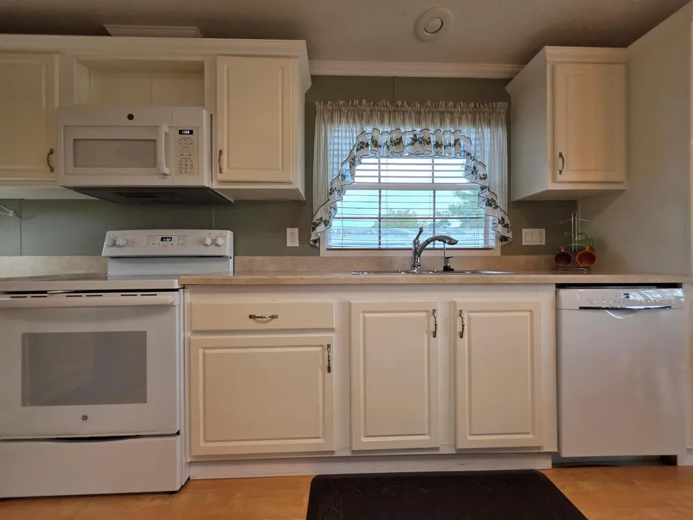 4124 8th Court Lantana, FL 33462