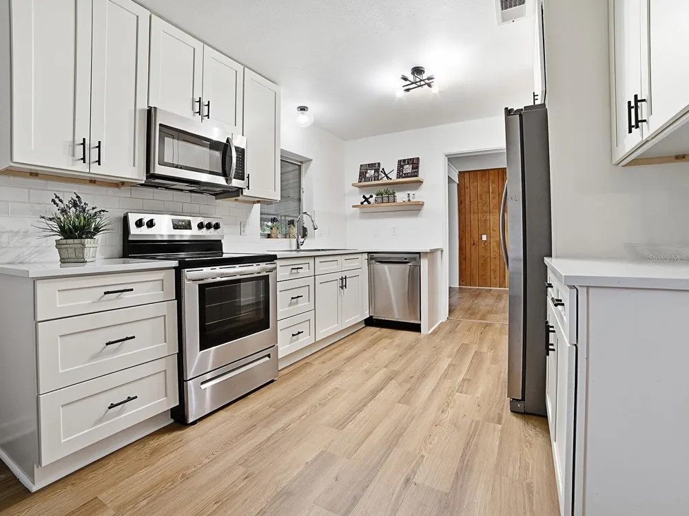 2269 SOUTHLAND ROAD Mount Dora, FL 32757