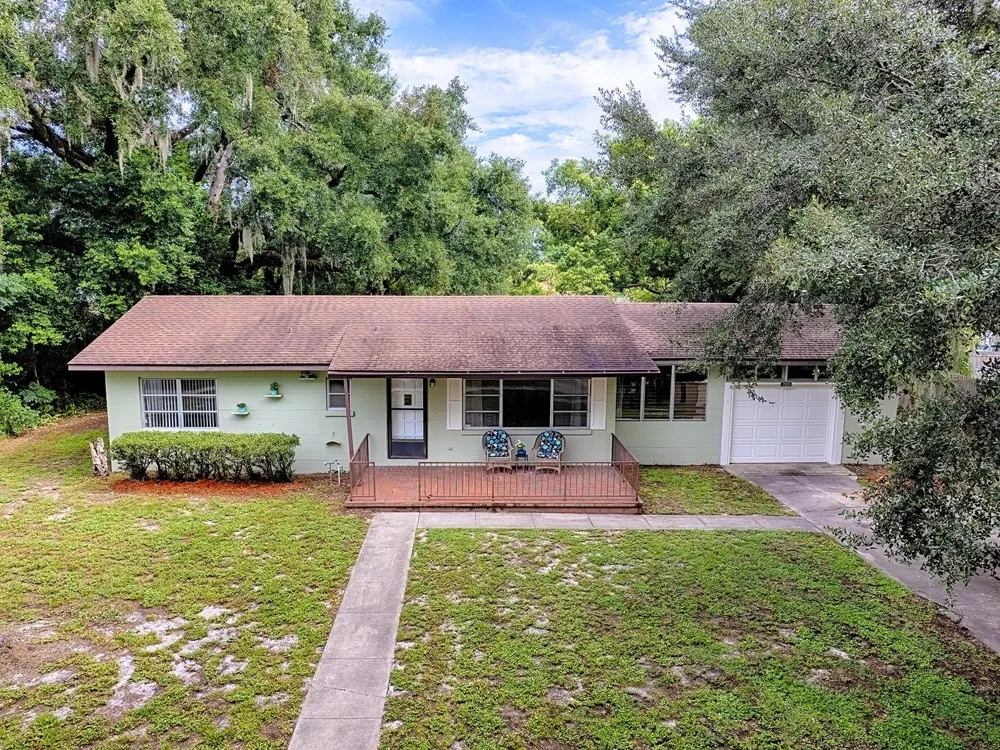 2269 SOUTHLAND ROAD Mount Dora, FL 32757