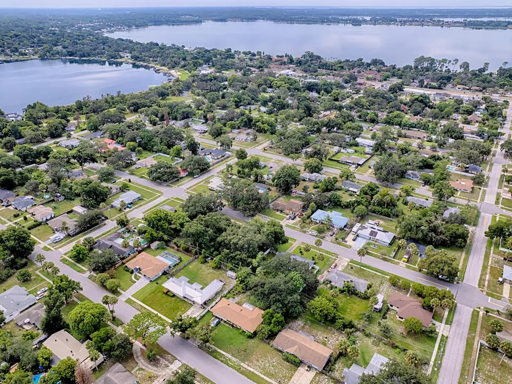 2269 SOUTHLAND ROAD Mount Dora, FL 32757