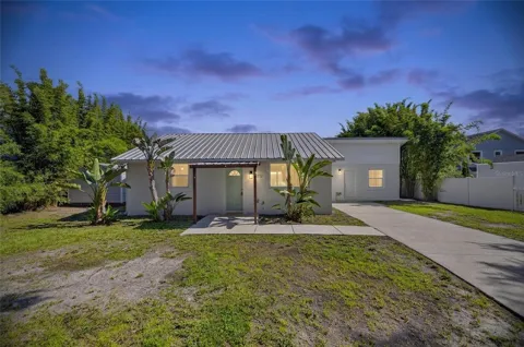 6712 MYRNA DRIVE
