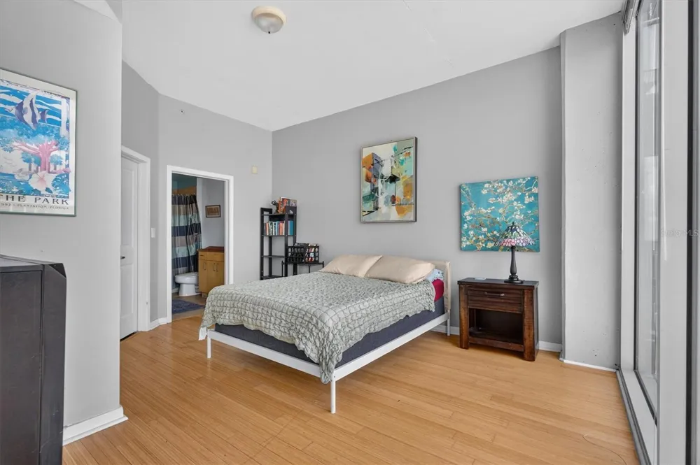 155 S COURT AVENUE #2514 Orlando, FL 32801