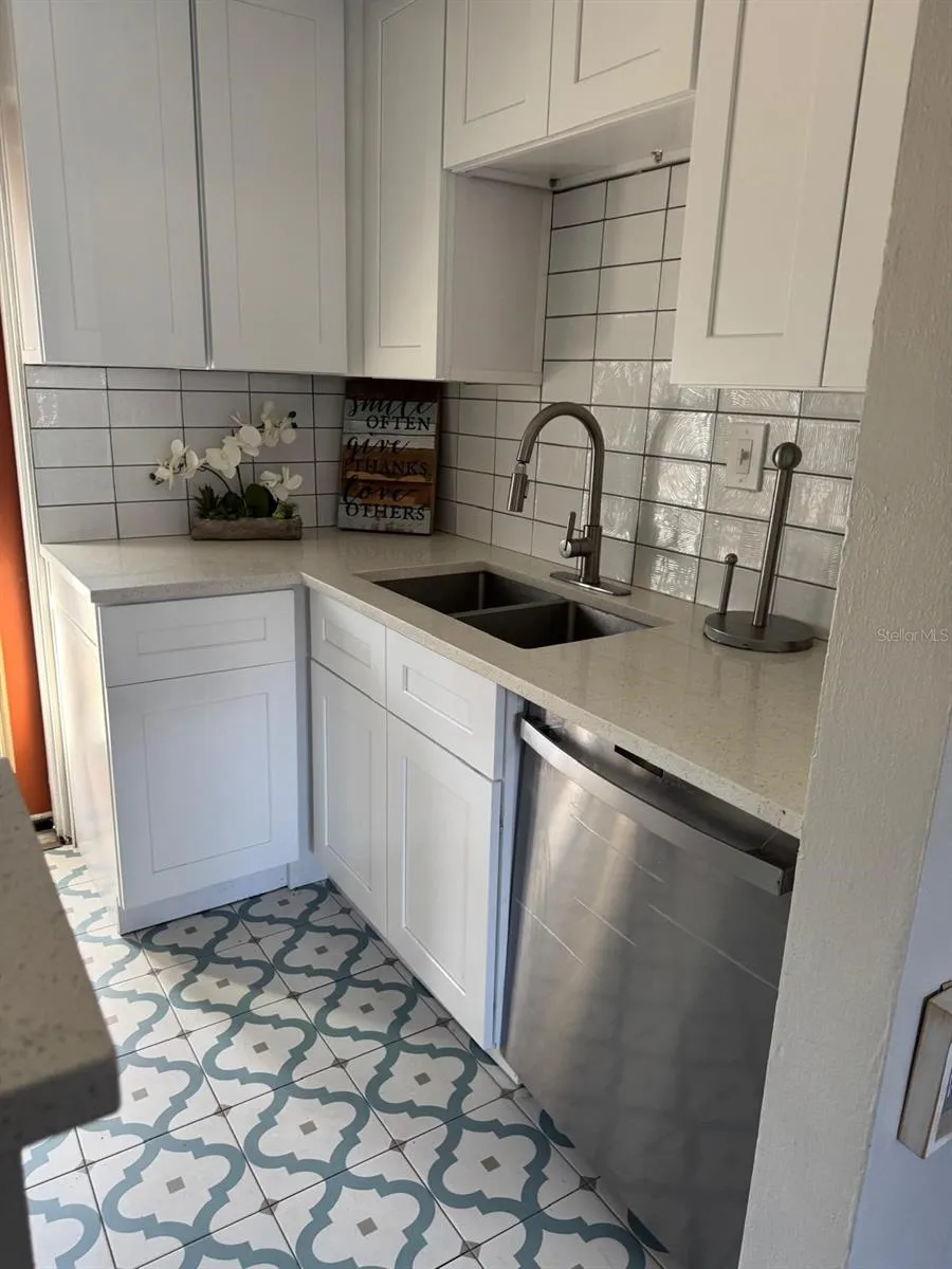 151 ORLANDO AVENUE #118 Winter Park, FL 32789