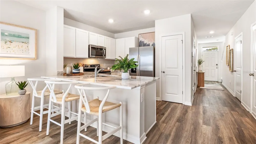 4009 MILLER POINTE COURT Bradenton, FL 34208