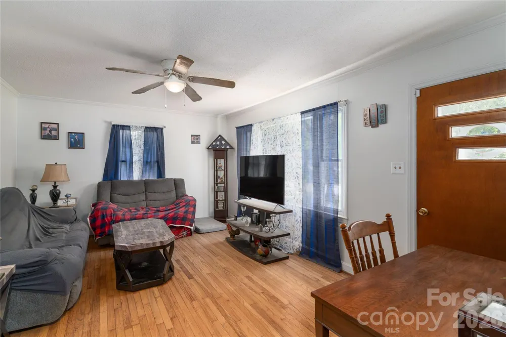 527 Washington Lane Albemarle, NC 28001