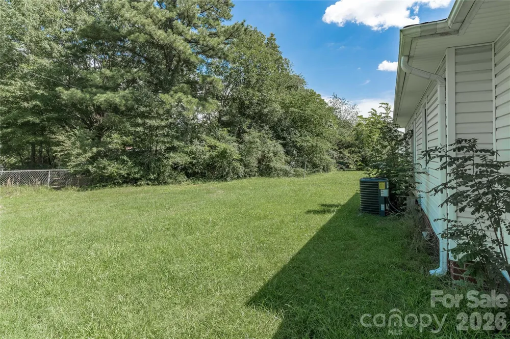 527 Washington Lane Albemarle, NC 28001