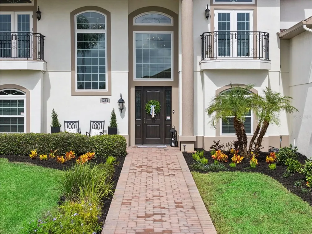 4282 MCKINNON ROAD Windermere, FL 34786