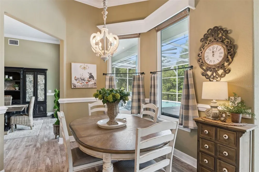4282 MCKINNON ROAD Windermere, FL 34786