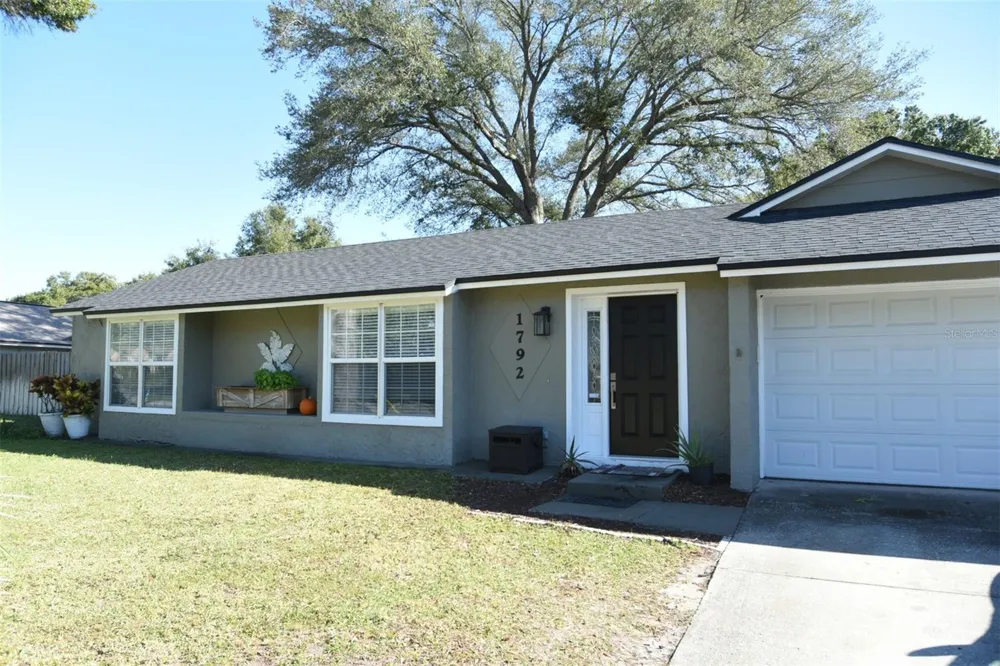 1792 PAM CIRCLE Belle Isle, FL 32809