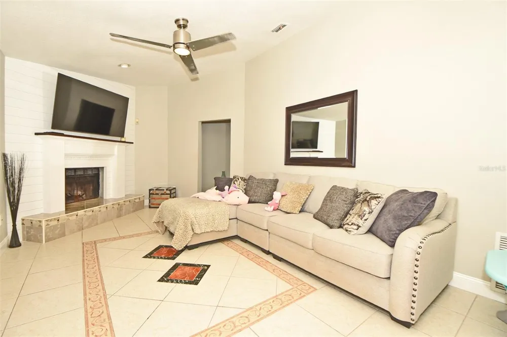 1792 PAM CIRCLE Belle Isle, FL 32809
