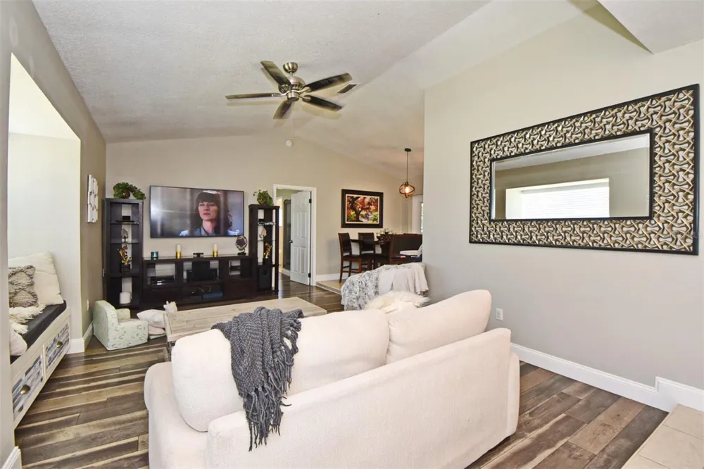 1792 PAM CIRCLE Belle Isle, FL 32809
