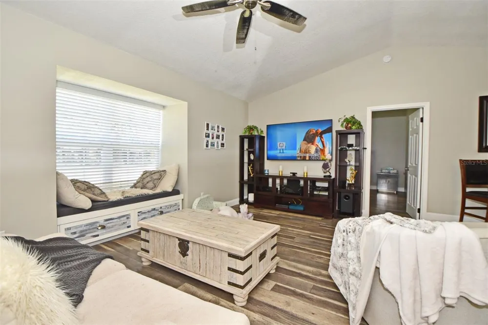 1792 PAM CIRCLE Belle Isle, FL 32809