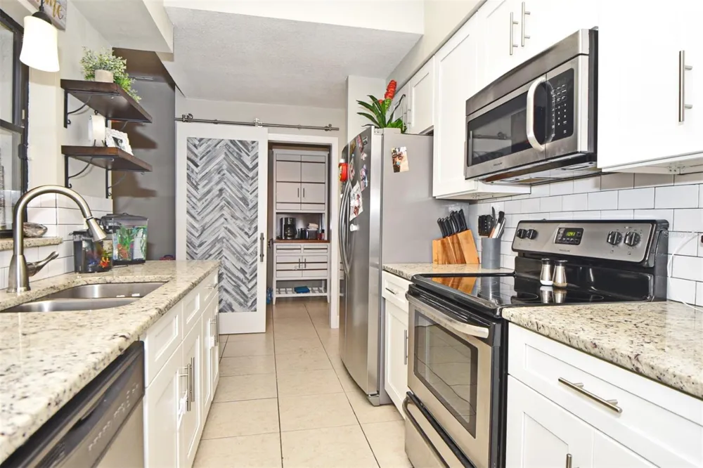 1792 PAM CIRCLE Belle Isle, FL 32809