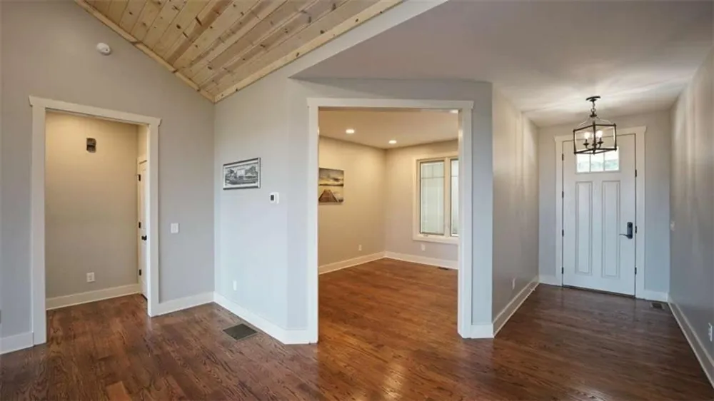 271 Highlands Dr Clarkesville, GA 30523
