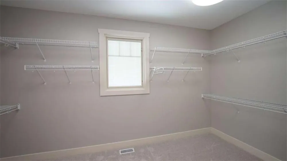 271 Highlands Dr Clarkesville, GA 30523
