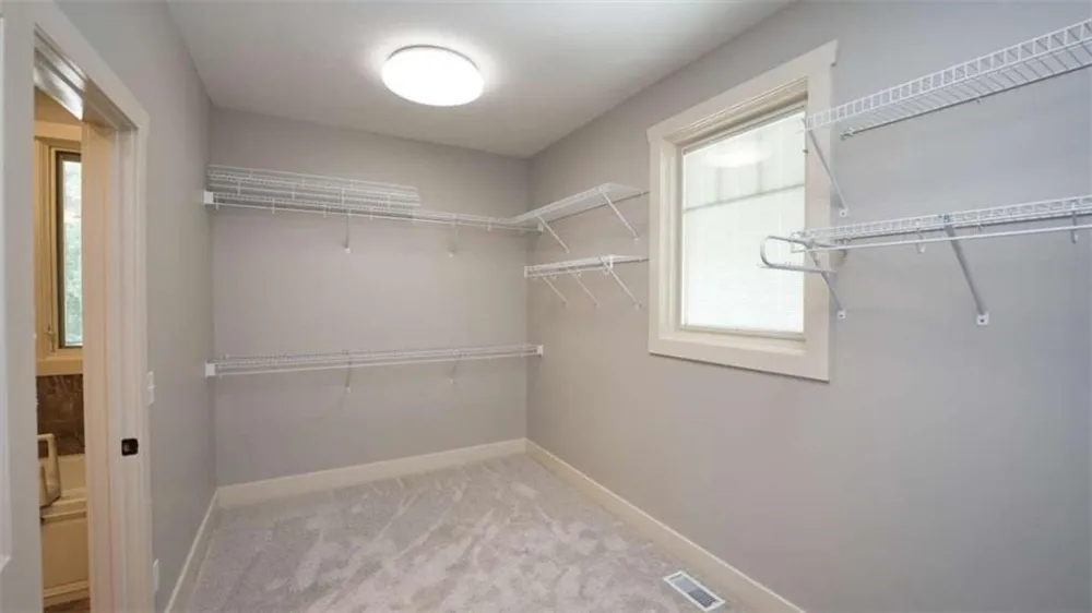 271 Highlands Dr Clarkesville, GA 30523