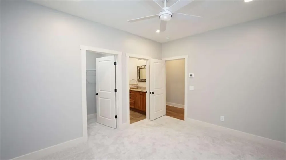 271 Highlands Dr Clarkesville, GA 30523