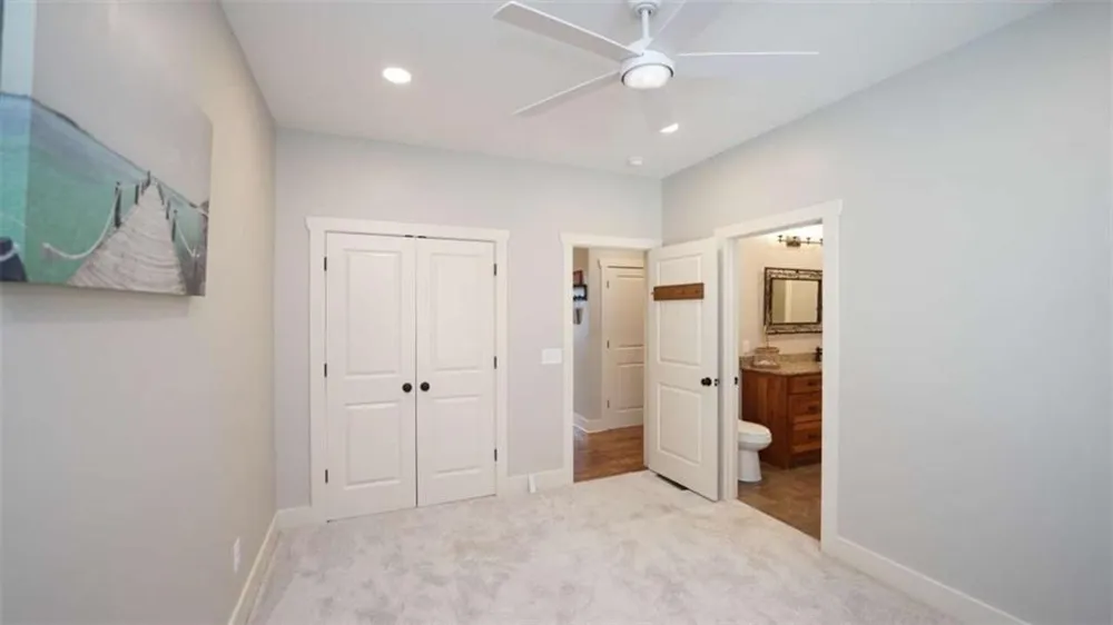 271 Highlands Dr Clarkesville, GA 30523