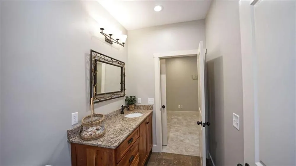 271 Highlands Dr Clarkesville, GA 30523