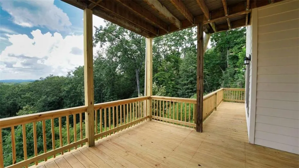 271 Highlands Dr Clarkesville, GA 30523