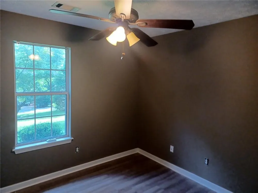 6110 Lakeside Court Gainesville, GA 30506