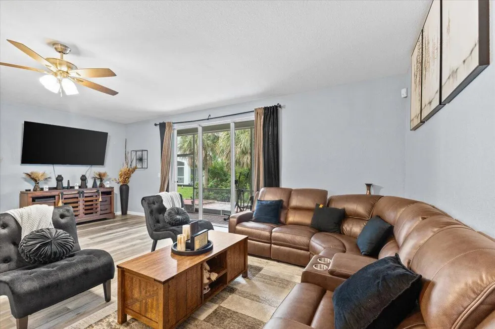 2227 OAKMONT DRIVE Riviera Beach, FL 33404