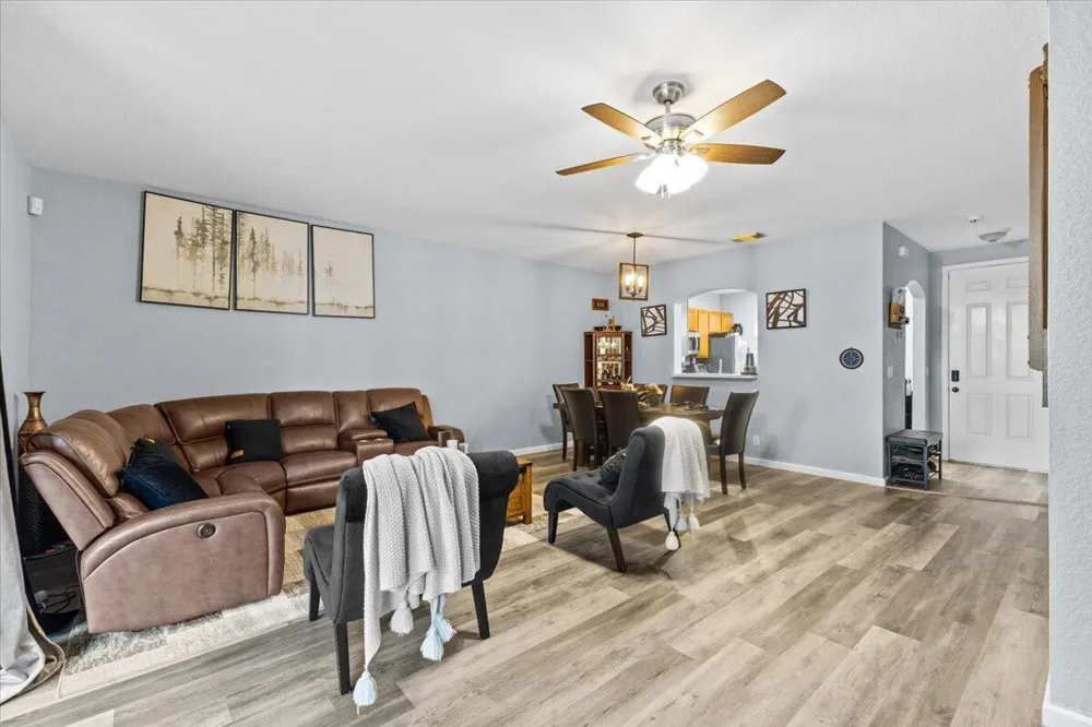 2227 OAKMONT DRIVE Riviera Beach, FL 33404