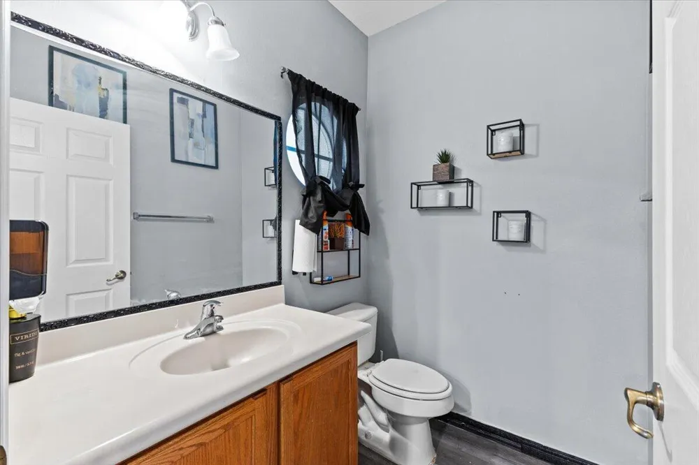 2227 OAKMONT DRIVE Riviera Beach, FL 33404