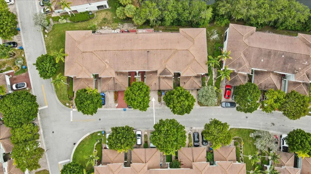 2227 OAKMONT DRIVE Riviera Beach, FL 33404