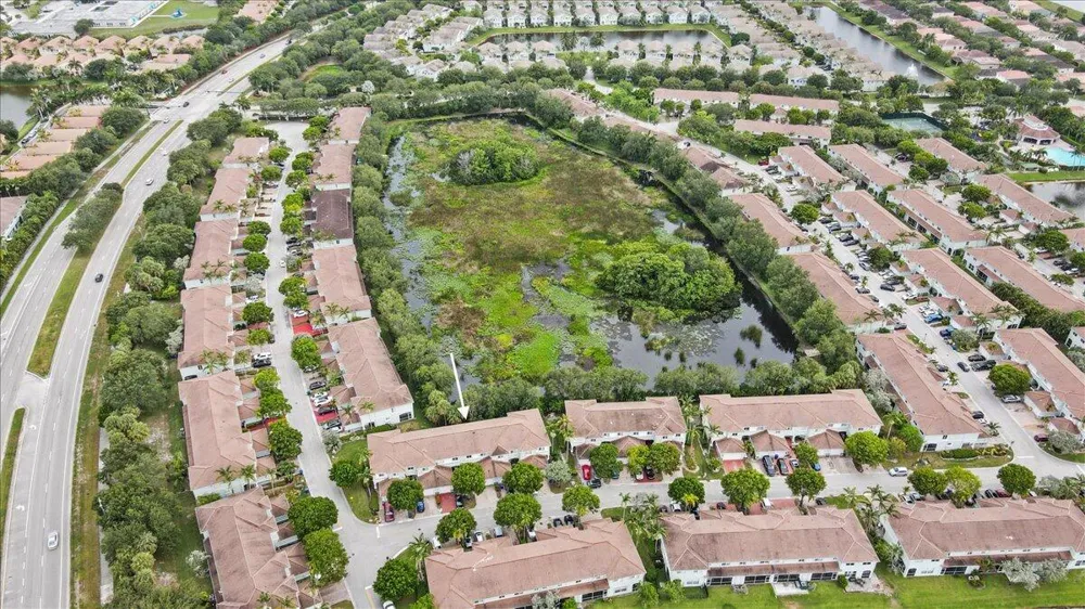 2227 OAKMONT DRIVE Riviera Beach, FL 33404
