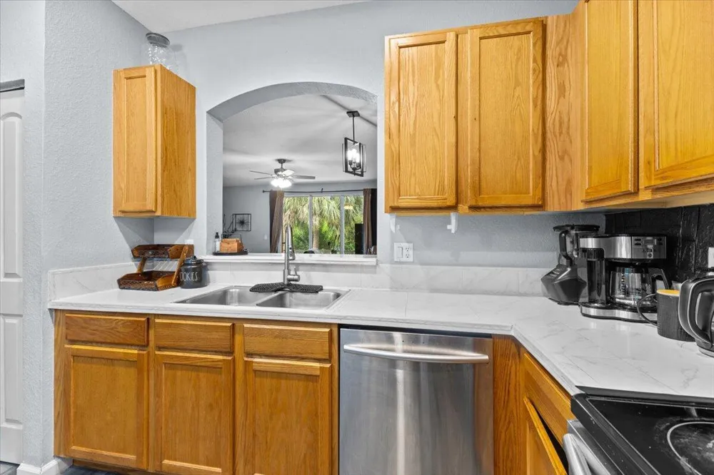 2227 OAKMONT DRIVE Riviera Beach, FL 33404