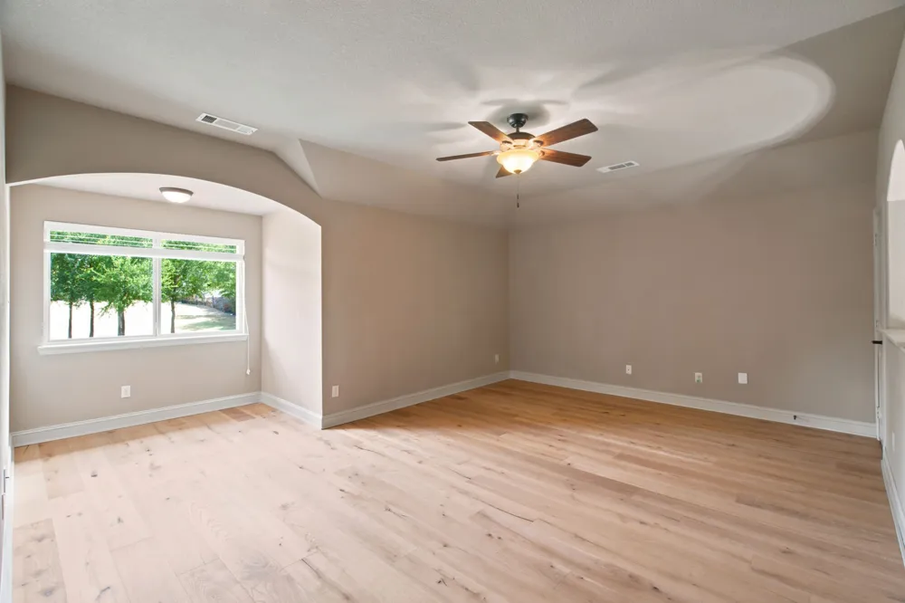 317 Landview Drive Burleson, TX 76028