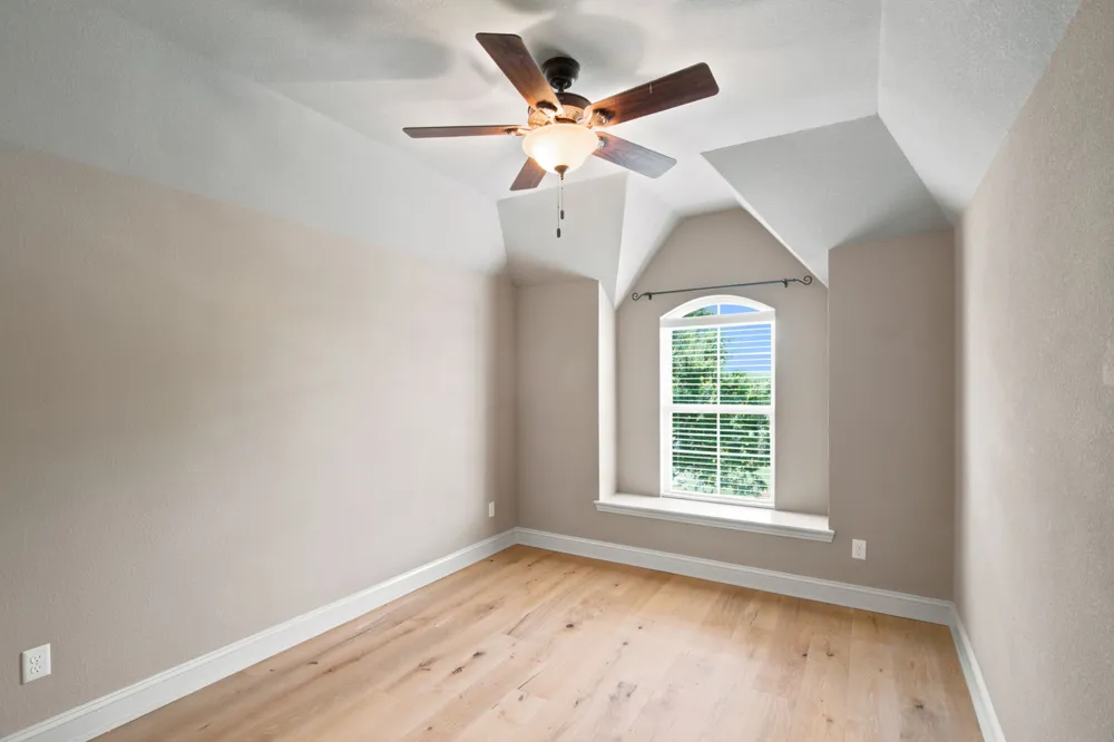 317 Landview Drive Burleson, TX 76028