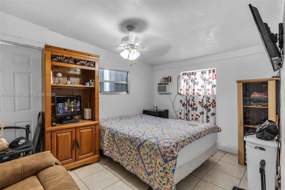 20630 NW 37th Ct Miami Gardens, FL 33055