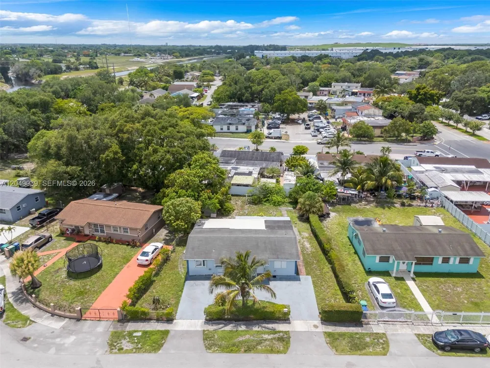 20630 NW 37th Ct Miami Gardens, FL 33055