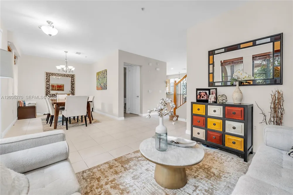 2925 NW 126th Ave #306-1 Sunrise, FL 33323