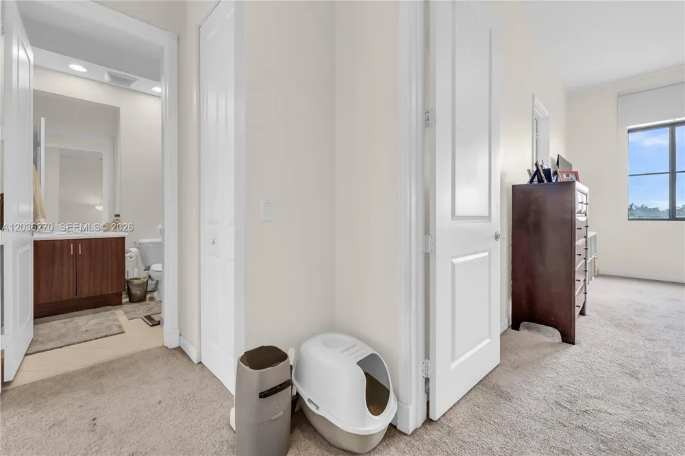 2925 NW 126th Ave #306-1 Sunrise, FL 33323