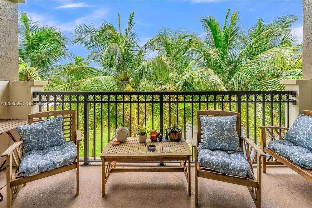 2925 NW 126th Ave #306-1 Sunrise, FL 33323