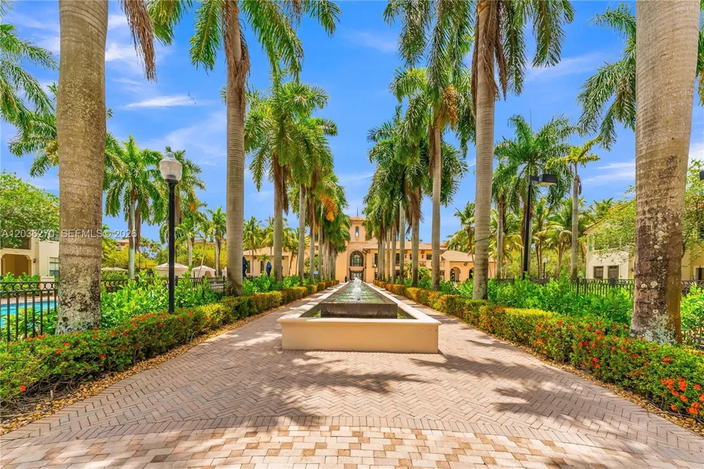 2925 NW 126th Ave #306-1 Sunrise, FL 33323