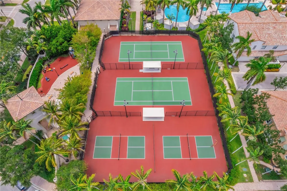 2925 NW 126th Ave #306-1 Sunrise, FL 33323
